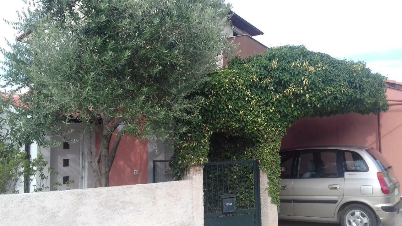 Tili Apartment Pula Exterior photo